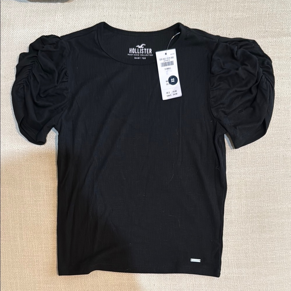 NWT Hollister Black Puff Sleeve Top